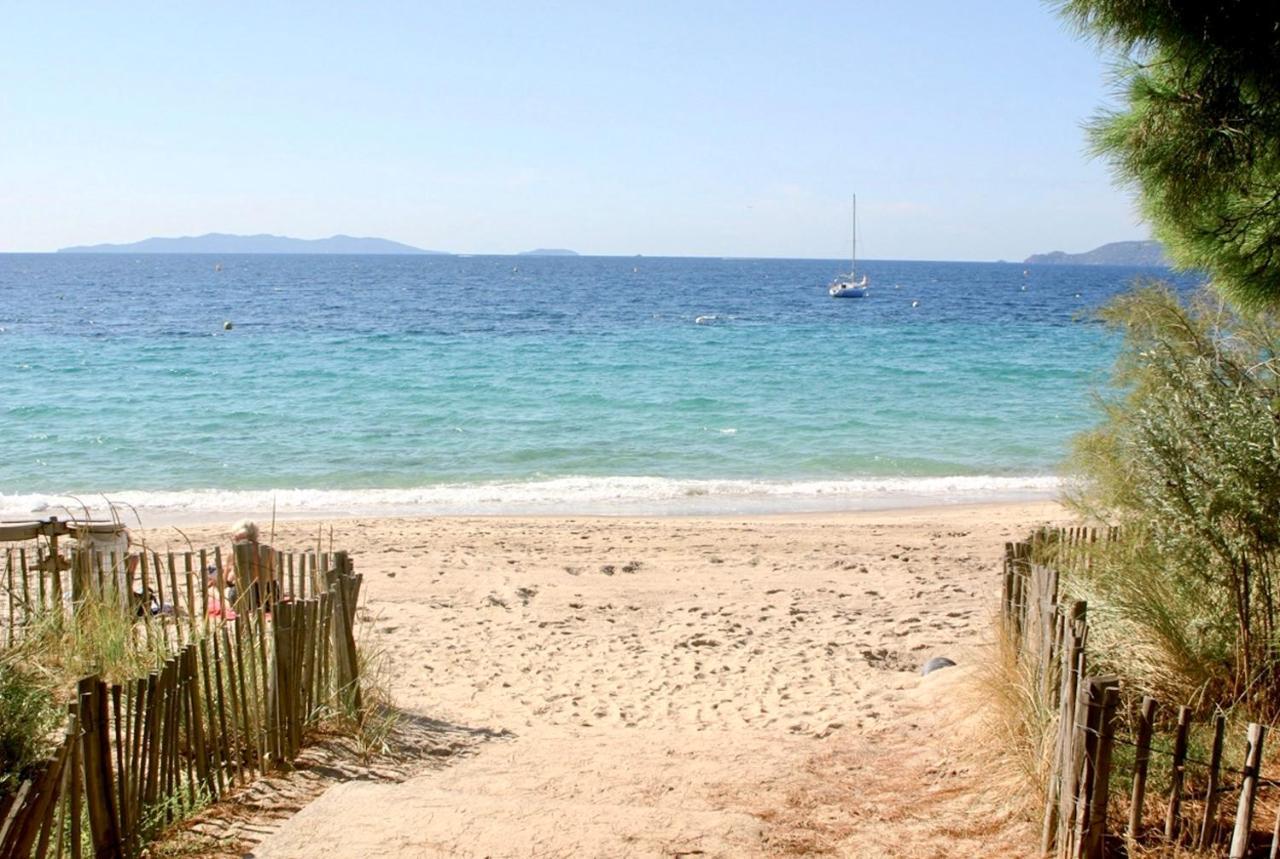 Appartement Les Pieds Dans L'Eau A Cavaliere Le Lavandou Exteriör bild